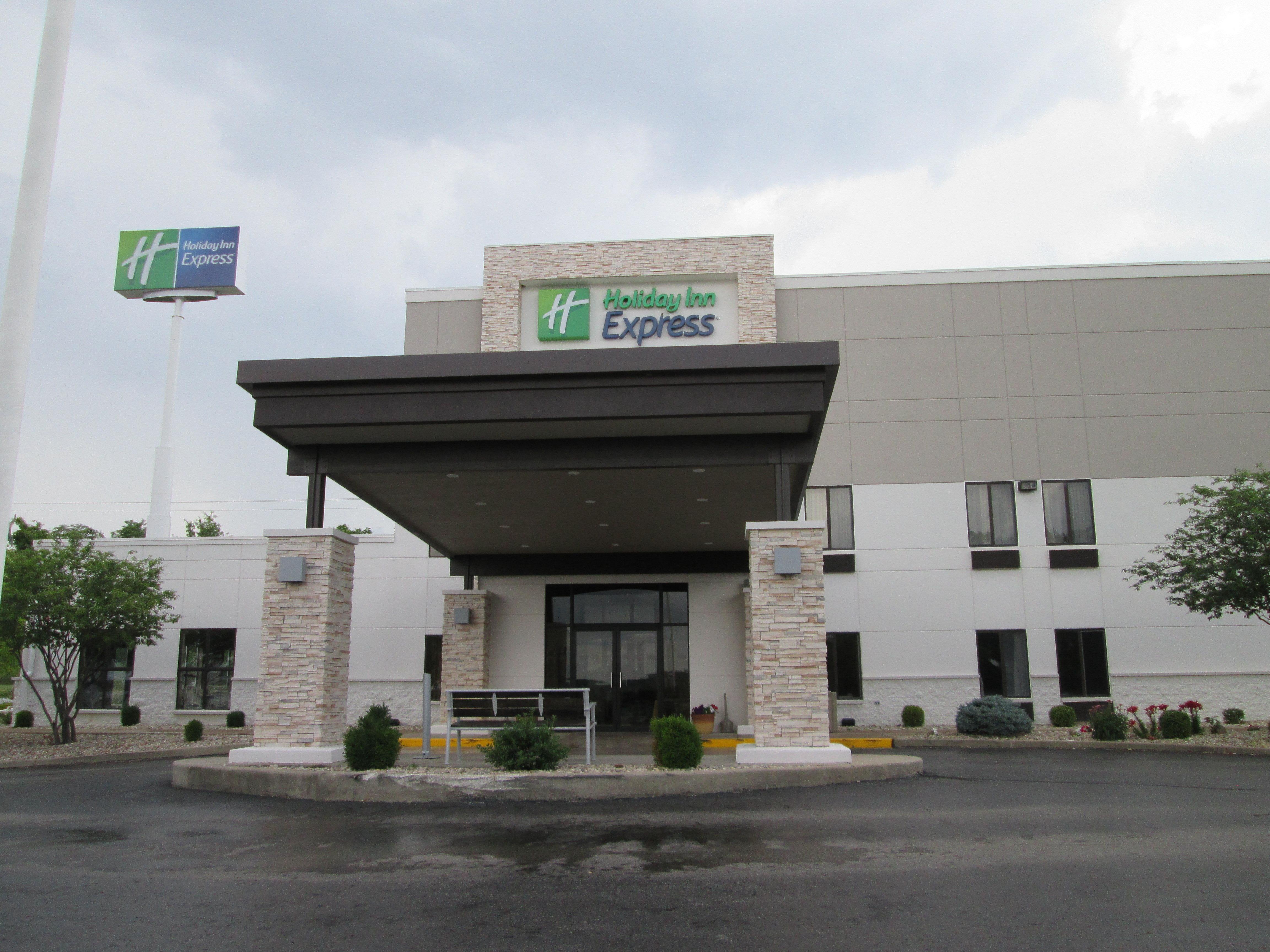 Holiday Inn Express Cloverdale - Greencastle By Ihg Dış mekan fotoğraf