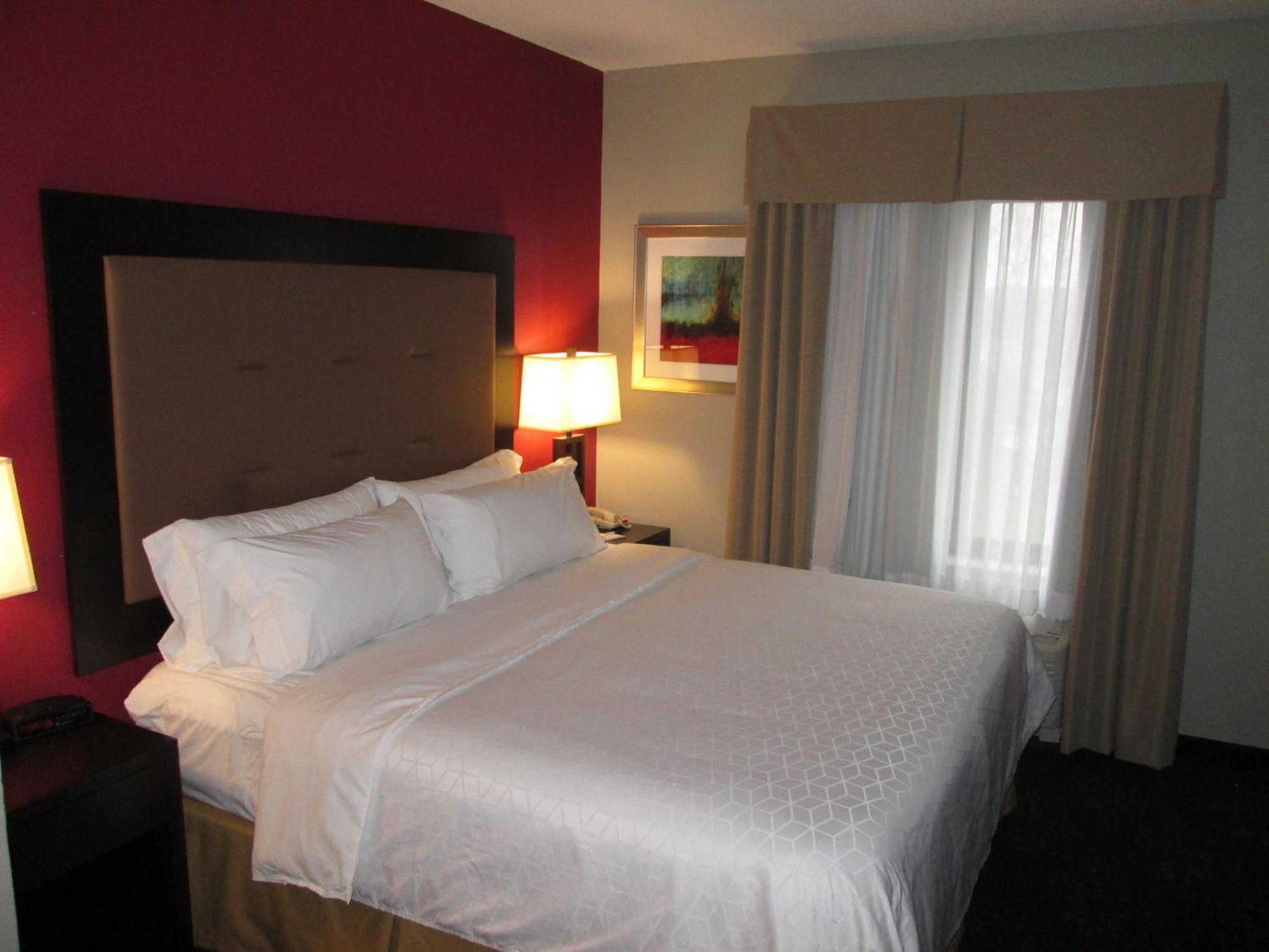 Holiday Inn Express Cloverdale - Greencastle By Ihg Dış mekan fotoğraf