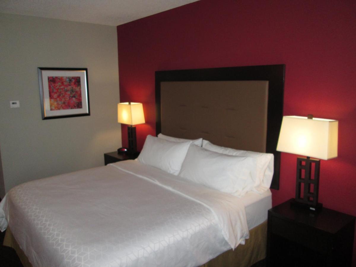 Holiday Inn Express Cloverdale - Greencastle By Ihg Dış mekan fotoğraf