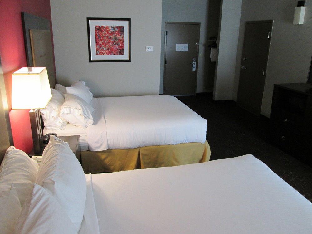 Holiday Inn Express Cloverdale - Greencastle By Ihg Dış mekan fotoğraf